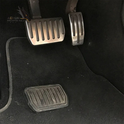 Selbstfuß-Pedal-Auflagen, rutschfeste Leistungs-Automobilbremspedal-Abdeckung kompatibel mit Tesla Model 3